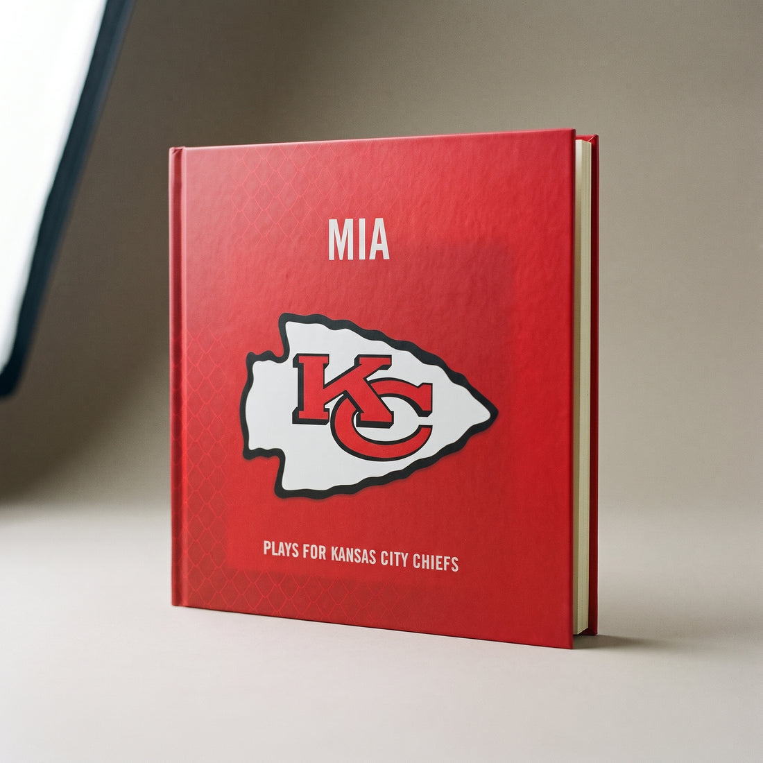 Kansas City Chiefs Personalised Storybook — Front cover