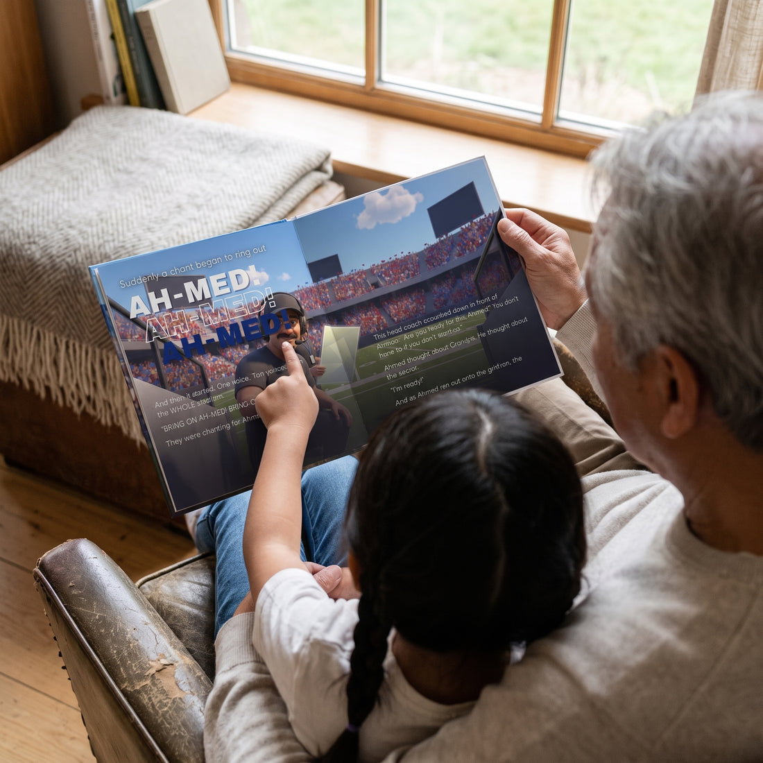 New York Giants Personalised Storybook — The crowd chants their name